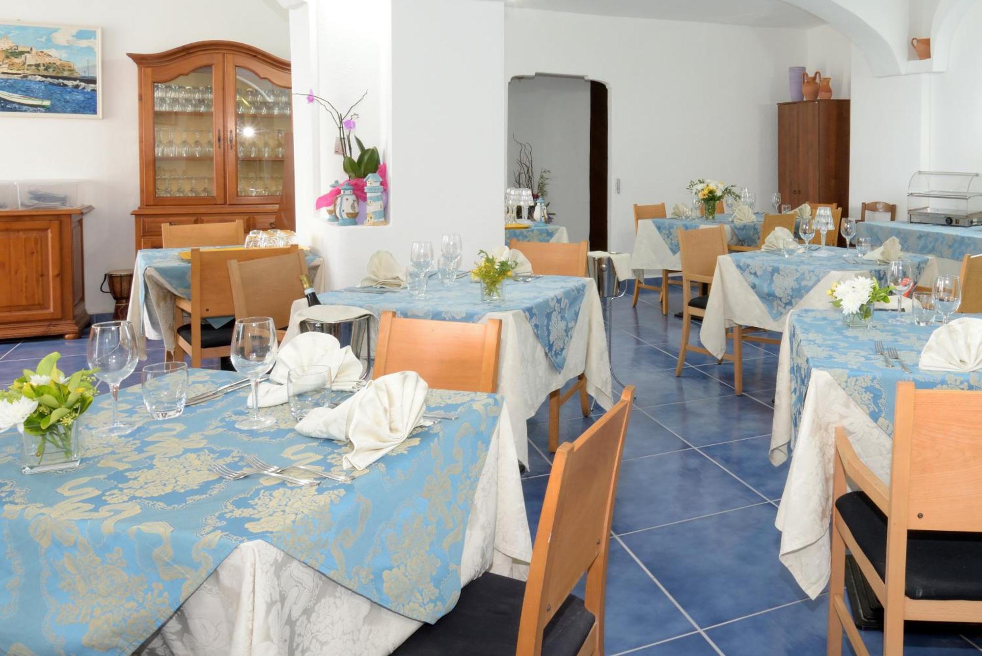 Hotel La Ninfea ايسكيا المظهر الخارجي الصورة